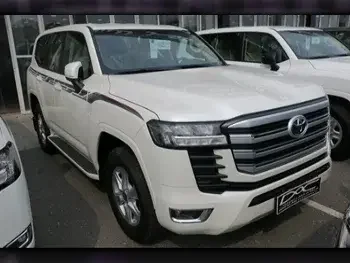 Toyota  Land Cruiser  GXR Twin Turbo  2023  Automatic  0 Km  6 Cylinder  Four Wheel Drive (4WD)  SUV  White  With Warranty