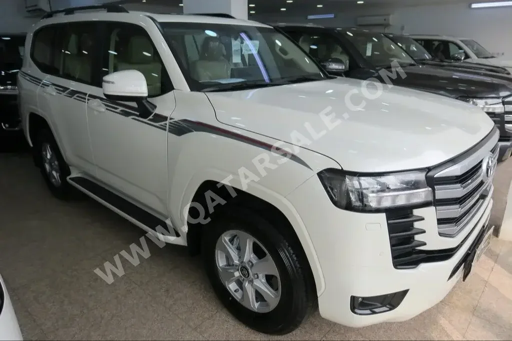 Toyota  Land Cruiser  GXR Twin Turbo  2023  Automatic  0 Km  6 Cylinder  Four Wheel Drive (4WD)  SUV  White  With Warranty