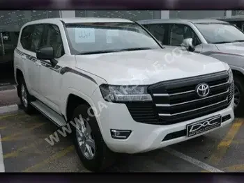 Toyota  Land Cruiser  GXR Twin Turbo  2023  Automatic  0 Km  6 Cylinder  Four Wheel Drive (4WD)  SUV  White  With Warranty