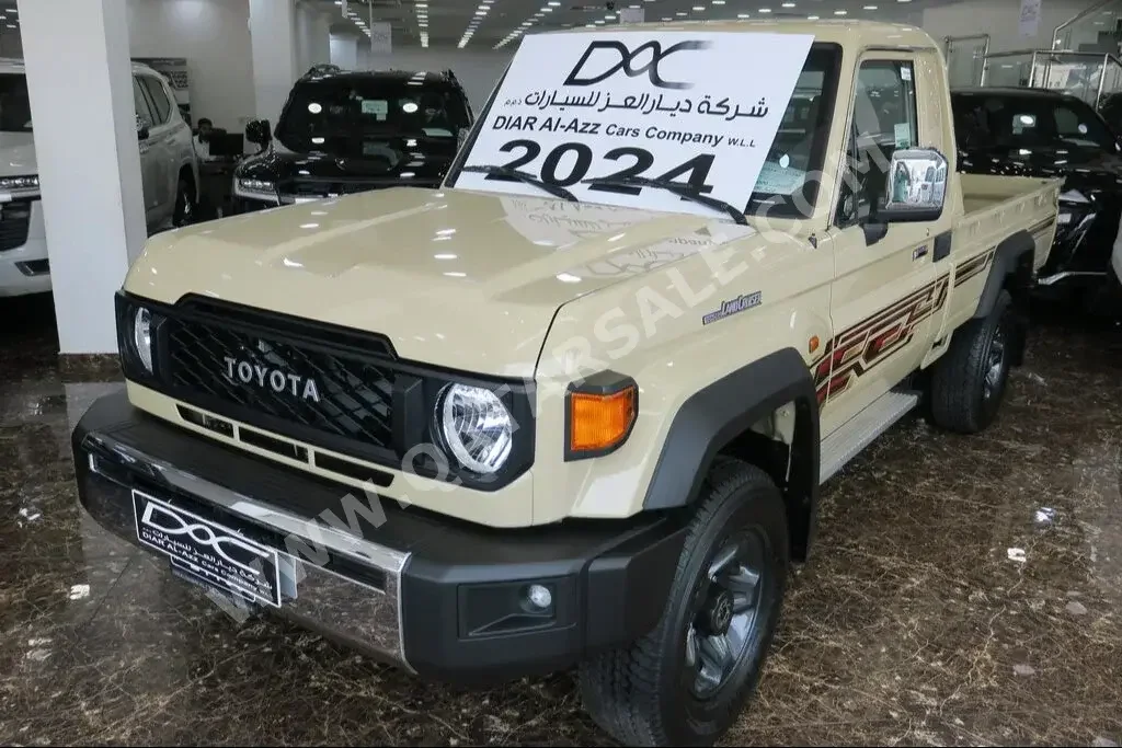 Toyota  Land Cruiser  LX  2024  Manual  0 Km  6 Cylinder  Four Wheel Drive (4WD)  Pick Up  Beige  With Warranty