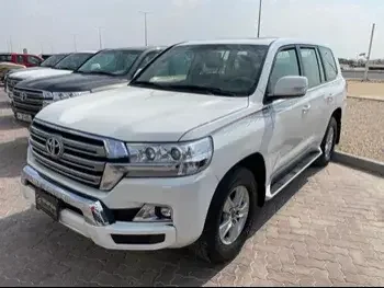 Toyota  Land Cruiser  GXR  2019  Automatic  165,000 Km  6 Cylinder  Four Wheel Drive (4WD)  SUV  White