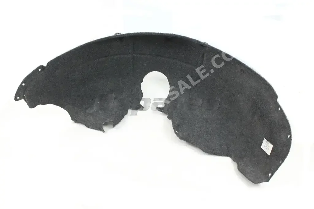 Car Parts - Audi  A8  - Body Parts & Mirrors  -Part Number: 4E0810172D