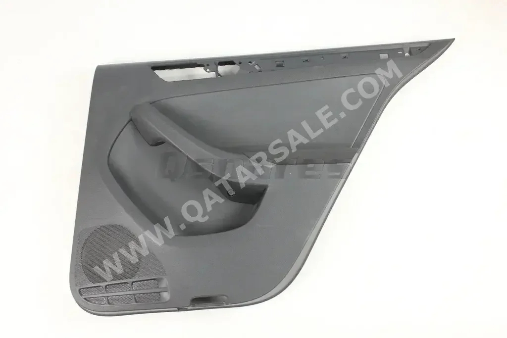 Car Parts - Volkswagen  Jetta  - Body Parts & Mirrors  -Part Number: 5C6867212E HOR