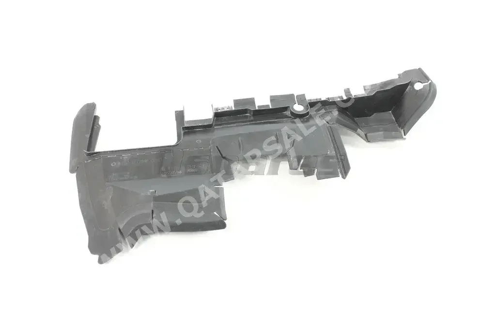 Car Parts - Audi  A4  - Body Parts & Mirrors  -Part Number: 8K0121283K