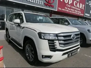 Toyota  Land Cruiser  GXR Twin Turbo  2023  Automatic  0 Km  6 Cylinder  Four Wheel Drive (4WD)  SUV  White  With Warranty