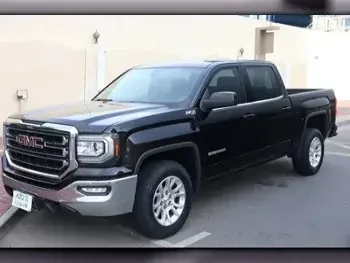 GMC  Sierra  SLE  2018  Automatic  114,500 Km  8 Cylinder  Four Wheel Drive (4WD)  Pick Up  Black