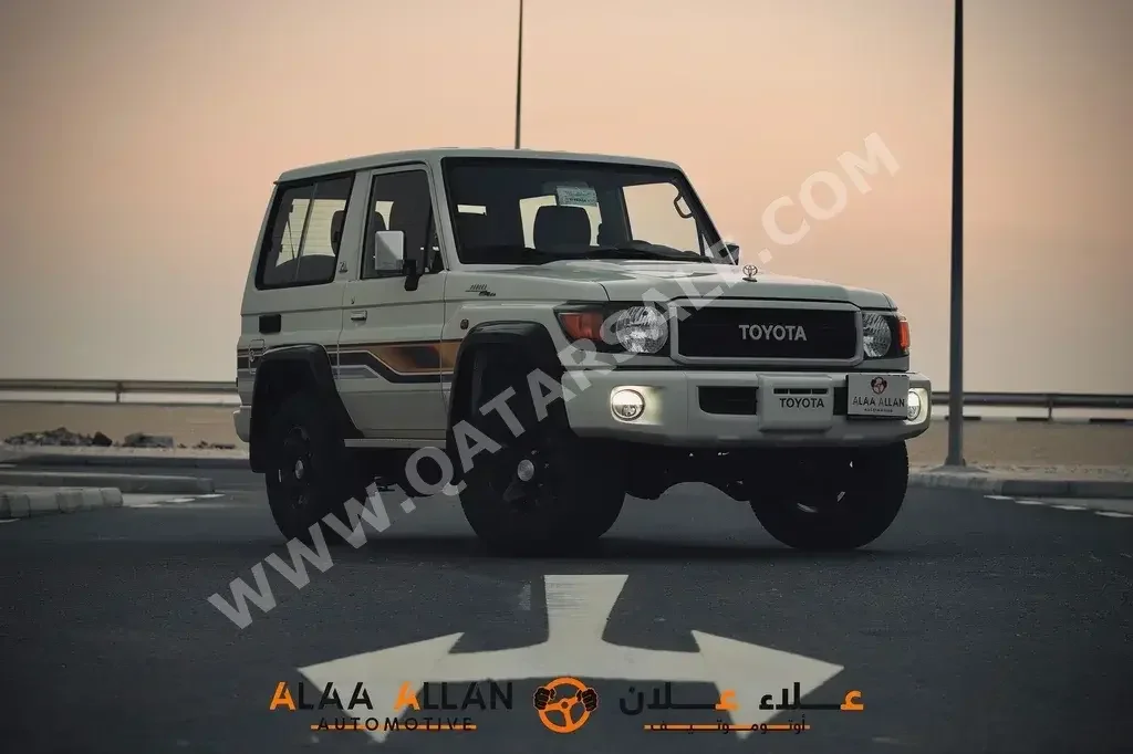 Toyota  Land Cruiser  Hard Top  2022  Manual  0 Km  6 Cylinder  Four Wheel Drive (4WD)  SUV  White  With Warranty