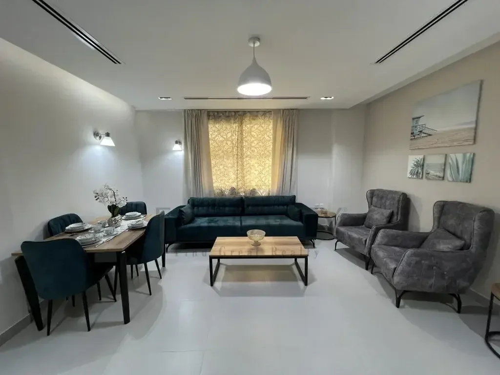 2 Bedrooms  Apartment  For Rent  in Lusail -  Al Erkyah  Fully Furnished