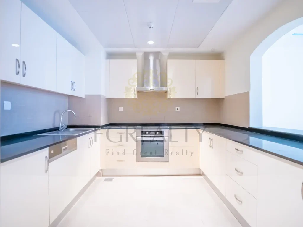 1 Bedrooms  Apartment  For Sale  in Doha -  The Pearl  Not Furnished