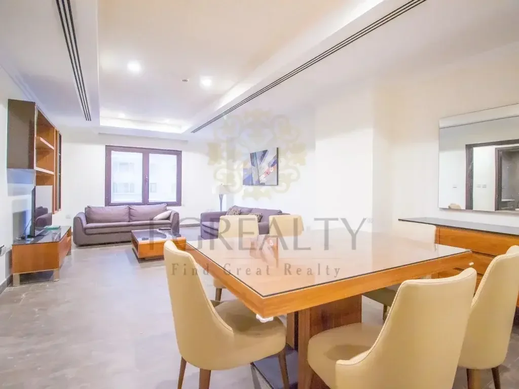 1 Bedrooms  Apartment  For Rent  in Doha -  The Pearl  Fully Furnished