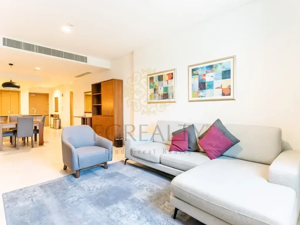 1 Bedrooms  Apartment  For Rent  in Doha -  The Pearl  Fully Furnished