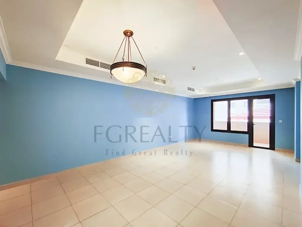 1 Bedrooms  Apartment  For Rent  in Doha -  The Pearl  Not Furnished