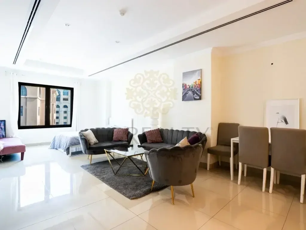 1 Bedrooms  Apartment  For Rent  in Doha -  The Pearl  Fully Furnished