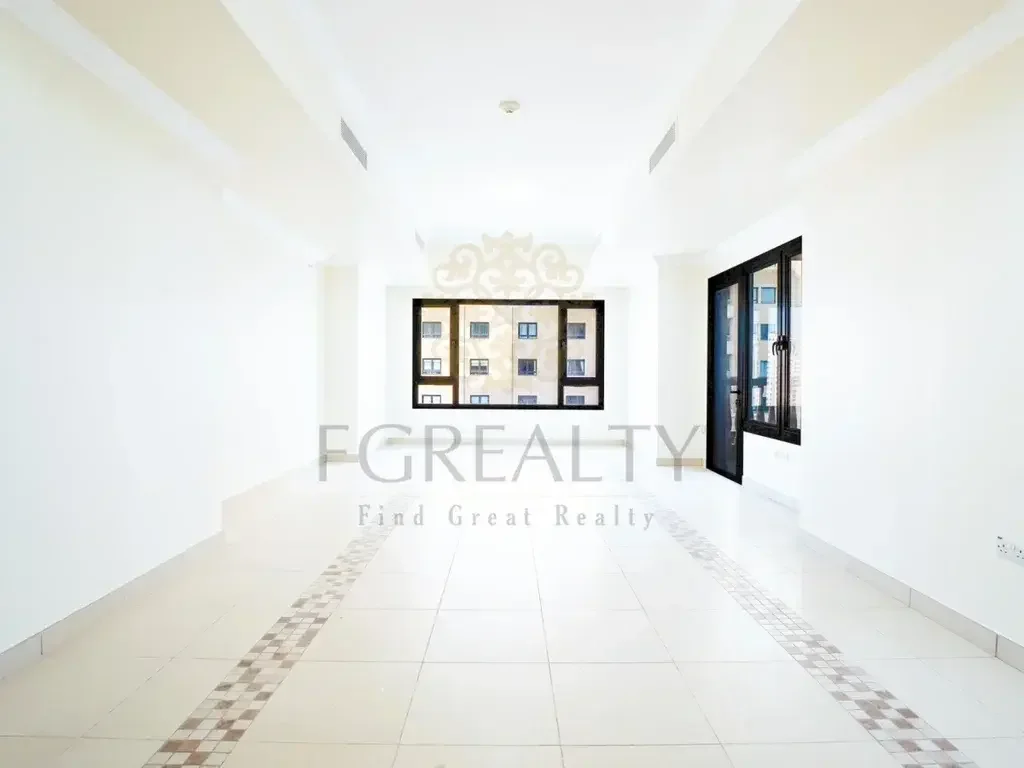 1 Bedrooms  Apartment  For Rent  in Doha -  The Pearl  Not Furnished