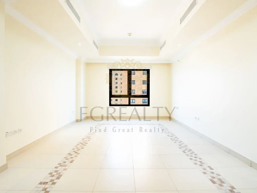 1 Bedrooms  Apartment  For Rent  in Doha -  The Pearl  Not Furnished