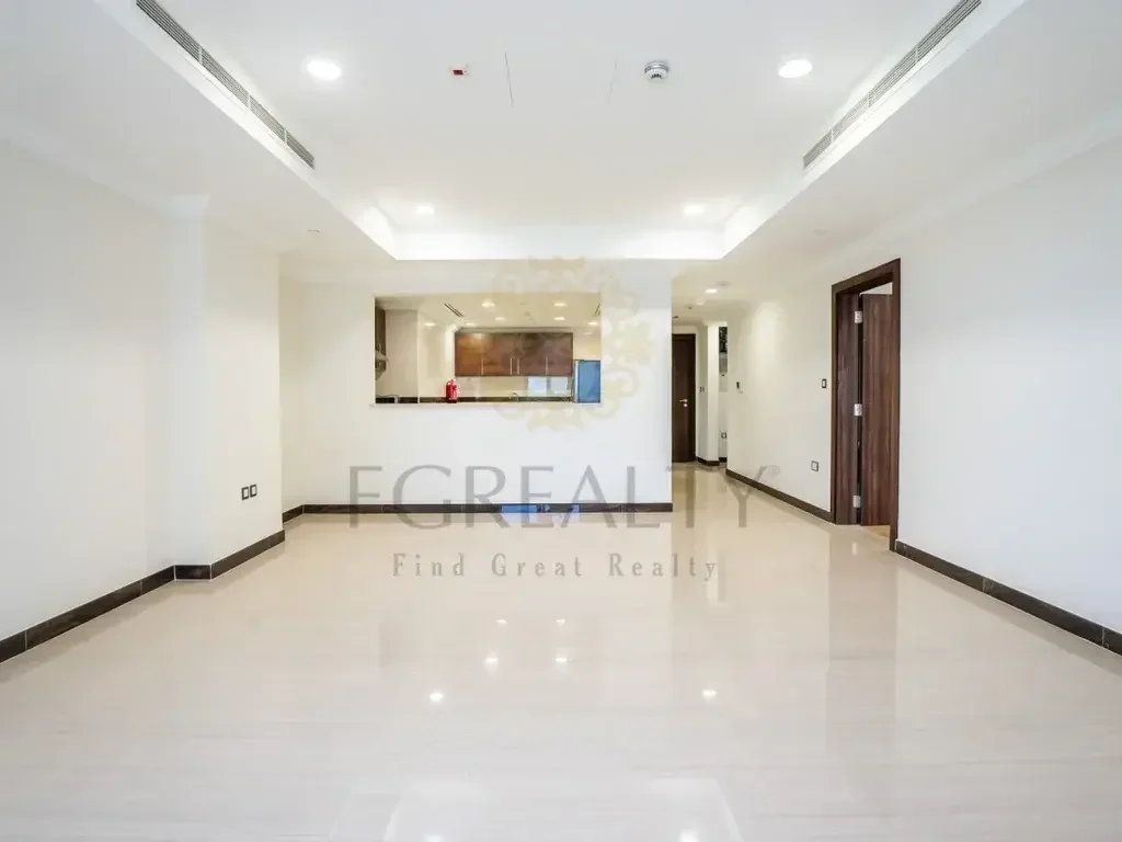 1 Bedrooms  Apartment  For Rent  in Doha -  The Pearl  Not Furnished