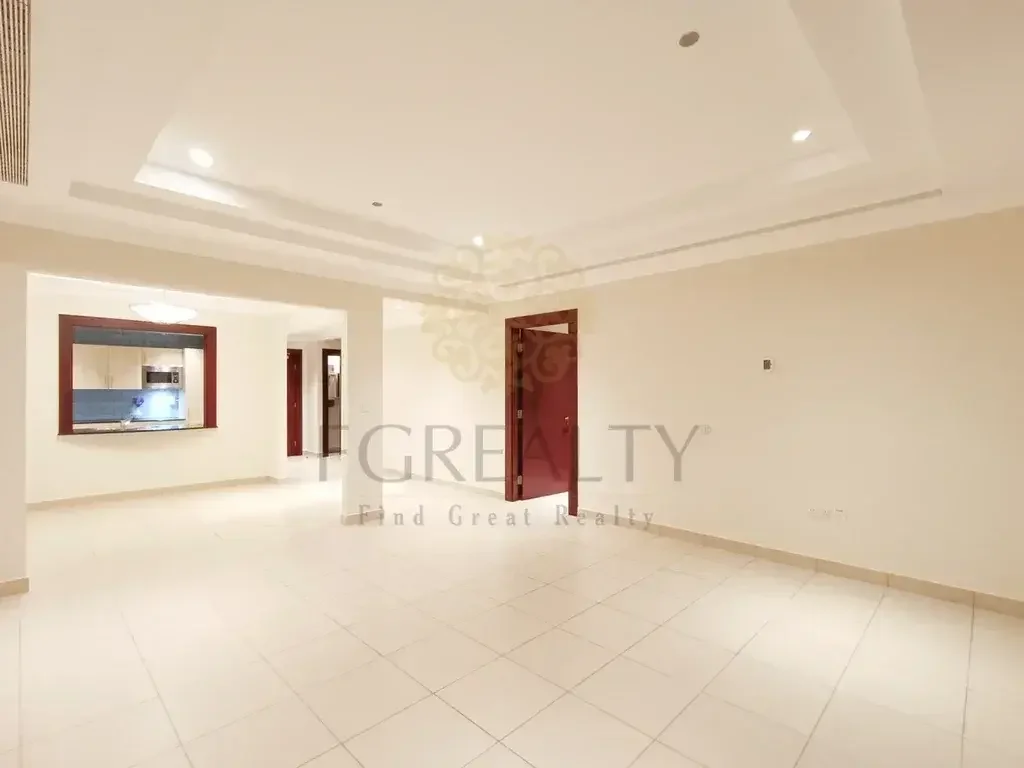 1 Bedrooms  Apartment  For Rent  in Doha -  The Pearl  Not Furnished