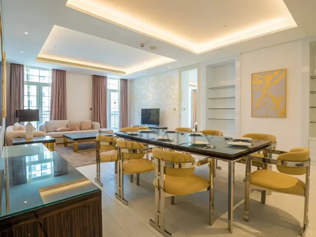 3 Bedrooms  Apartment  For Rent  in Doha -  The Pearl  Fully Furnished