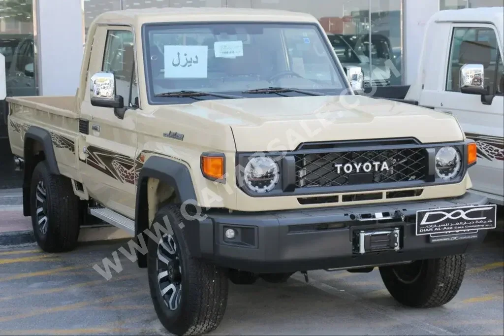 Toyota  Land Cruiser  LX  2024  Automatic  0 Km  4 Cylinder  Four Wheel Drive (4WD)  Pick Up  Beige  With Warranty