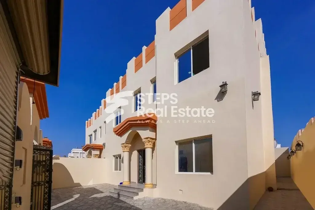 Family Residential  - Not Furnished  - Doha  - Al Thumama  - 6 Bedrooms