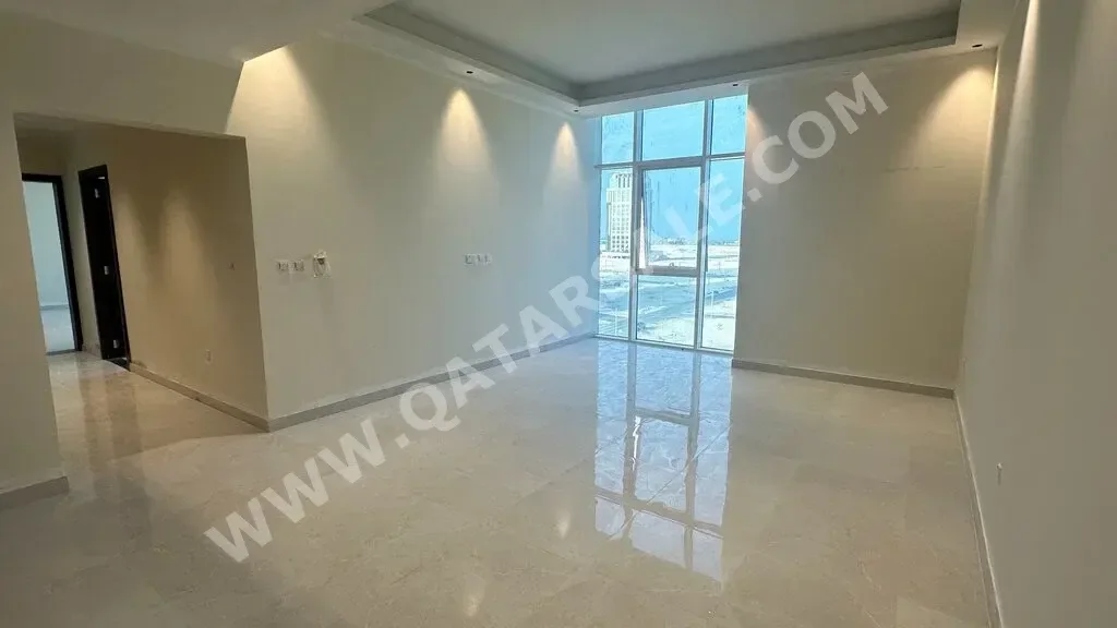 Labour Camp 2 Bedrooms  Apartment  For Sale  in Lusail -  Waterfront Residential  Semi Furnished