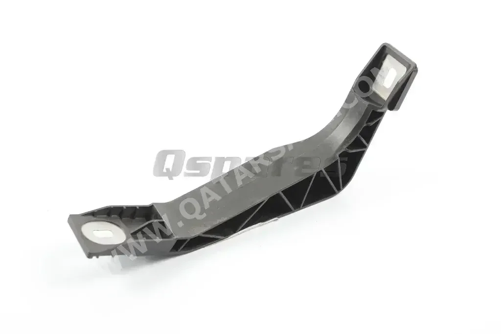 Car Parts - Audi  Q3  - Body Parts & Mirrors  -Part Number: 8U0805527