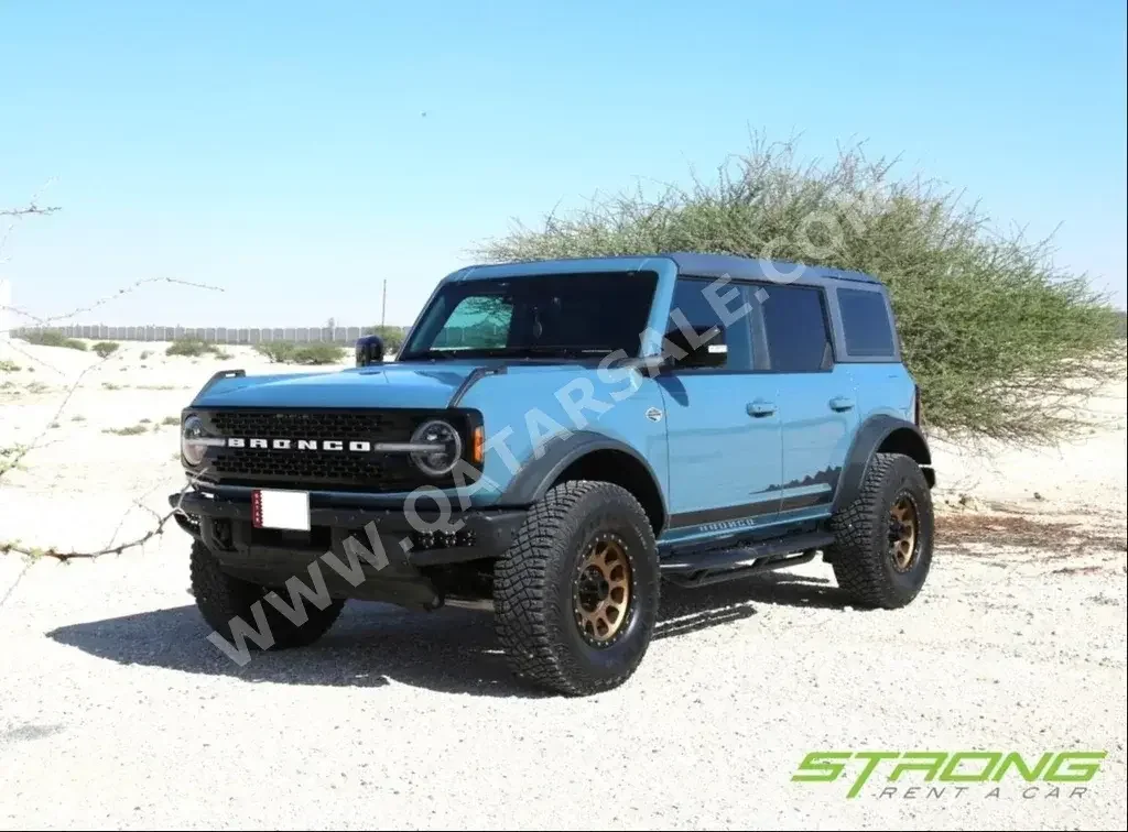 Ford  Bronco  SUV 4x4  Blue  2021