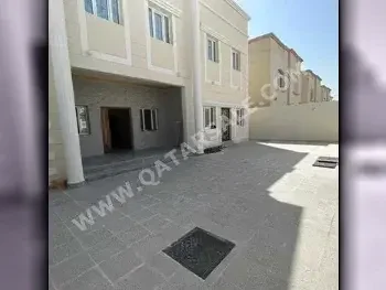 Family Residential  - Not Furnished  - Al Wakrah  - Al Wukair  - 8 Bedrooms