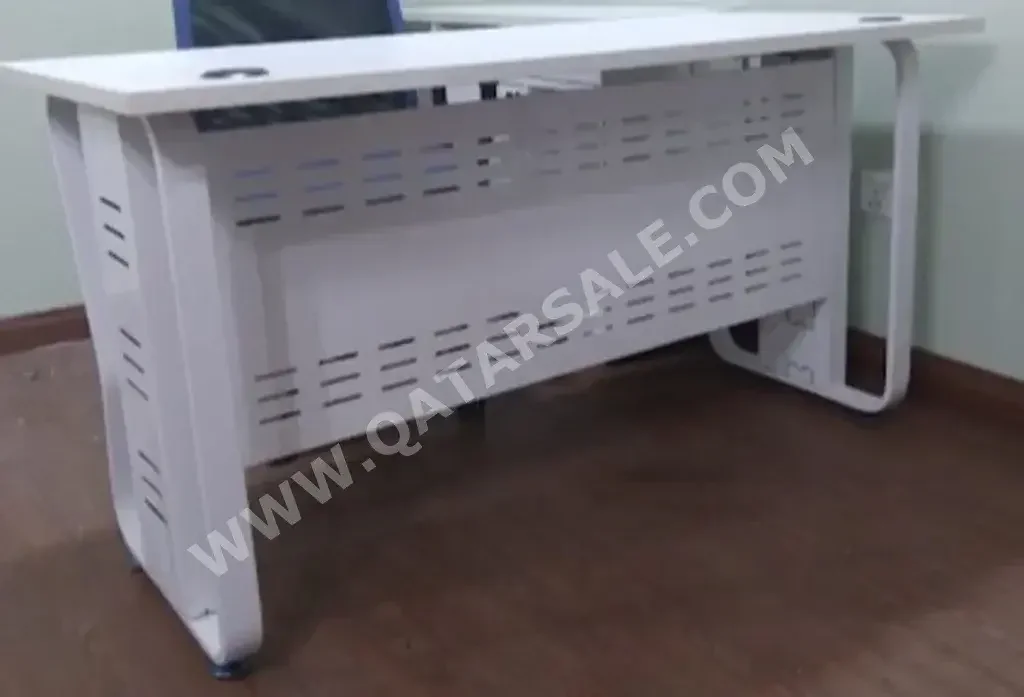المكاتب ومكاتب الحاسوب - مكتب كمبيوتر  - أبيض