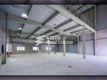 Warehouses & Stores - Al Wakrah  - Barkit Al Awamer  -Area Size: 900 Square Meter