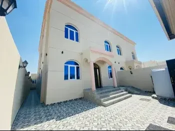 Family Residential  - Not Furnished  - Al Wakrah  - Al Wukair  - 7 Bedrooms