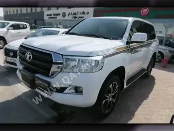 Toyota  Land Cruiser  GX  2016  Automatic  190,000 Km  6 Cylinder  Four Wheel Drive (4WD)  SUV  White