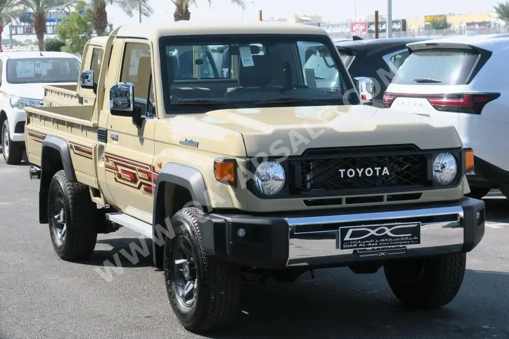 Toyota  Land Cruiser  LX  2024  Manual  0 Km  6 Cylinder  Four Wheel Drive (4WD)  Pick Up  Beige  With Warranty