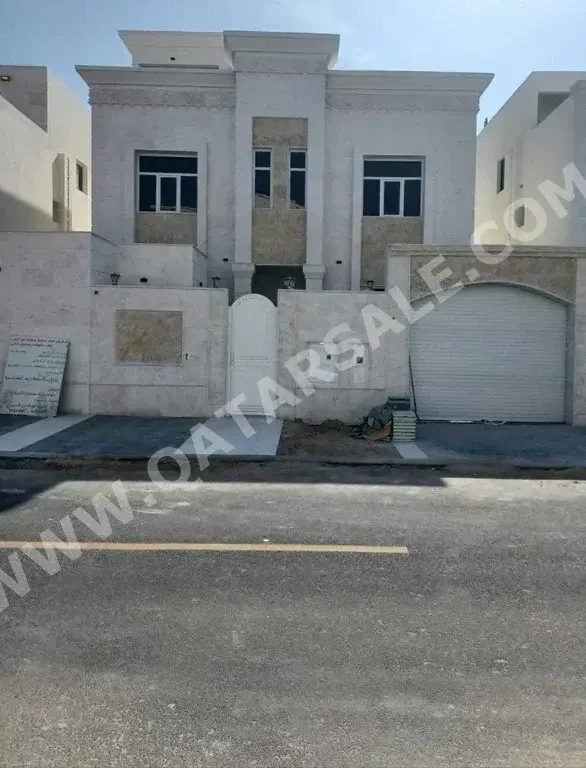 Family Residential  - Not Furnished  - Al Daayen  - Umm Qarn  - 9 Bedrooms