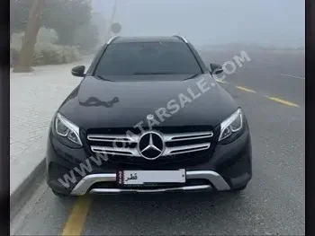 Mercedes-Benz  GLC  250  2018  Automatic  30,000 Km  4 Cylinder  Four Wheel Drive (4WD)  SUV  Black