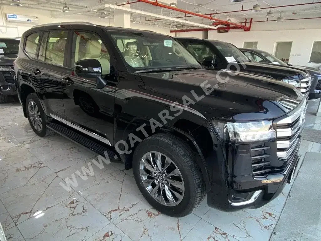 Toyota  Land Cruiser  GXR Twin Turbo  2023  Automatic  0 Km  6 Cylinder  Four Wheel Drive (4WD)  SUV  Black  With Warranty