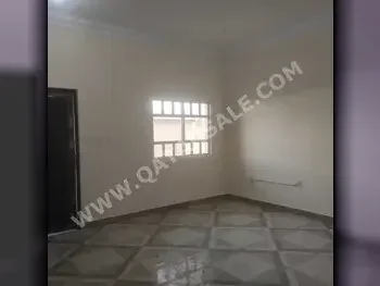 Family Residential  - Not Furnished  - Umm Salal  - Umm Al Amad  - 7 Bedrooms