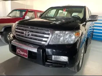 Toyota  Land Cruiser  VXR  2011  Automatic  436,000 Km  8 Cylinder  Four Wheel Drive (4WD)  SUV  Black