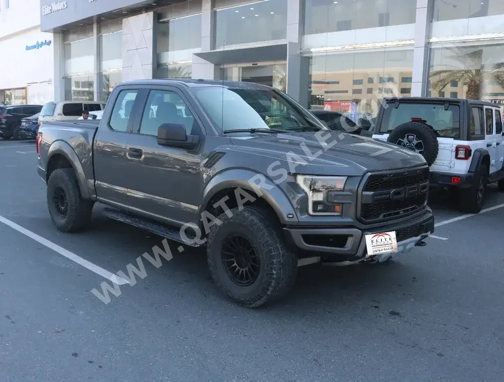 Ford  Raptor  2018  Automatic  108,000 Km  6 Cylinder  Four Wheel Drive (4WD)  Pick Up  Black