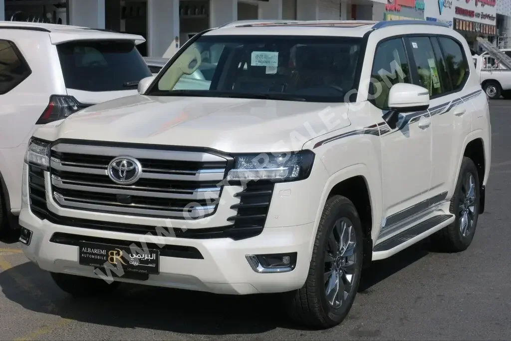 Toyota  Land Cruiser  GXR Twin Turbo  2024  Automatic  0 Km  6 Cylinder  Four Wheel Drive (4WD)  SUV  White  With Warranty