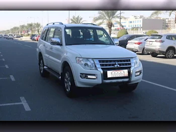 Mitsubishi  Pajero  GLS  2020  Automatic  48,000 Km  6 Cylinder  Four Wheel Drive (4WD)  SUV  White