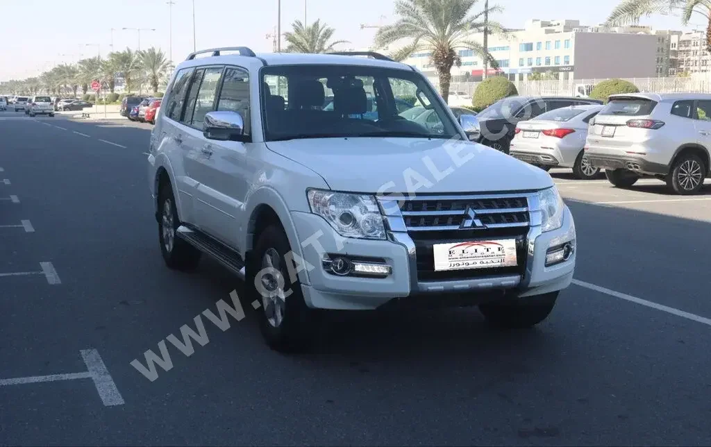 Mitsubishi  Pajero  GLS  2020  Automatic  48,000 Km  6 Cylinder  Four Wheel Drive (4WD)  SUV  White