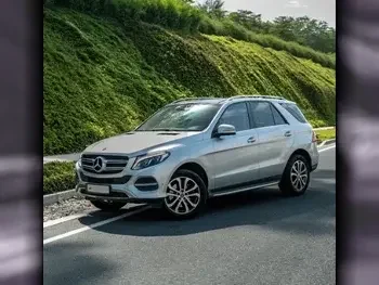 Mercedes-Benz  GLE  400  2017  Automatic  80,000 Km  6 Cylinder  Four Wheel Drive (4WD)  SUV  Silver