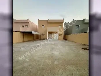 Family Residential  - Not Furnished  - Al Khor  - Al Dhakira  - 6 Bedrooms