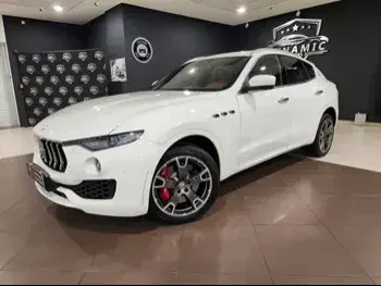 Maserati  Levante  SQ4  2018  Automatic  52,000 Km  6 Cylinder  Four Wheel Drive (4WD)  SUV  White