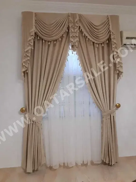 Curtains & Blinds Beige  Price Per Unit  Light-Filtering  2  Qatar