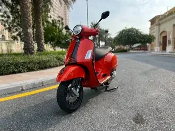 Vespa  GTS SUPERSPORT 300 -  2024 - Color Orange -  Warranty