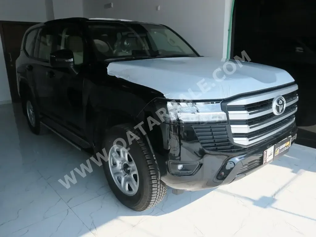 Toyota  Land Cruiser  GXR Twin Turbo  2022  Automatic  0 Km  6 Cylinder  Four Wheel Drive (4WD)  SUV  Black  With Warranty