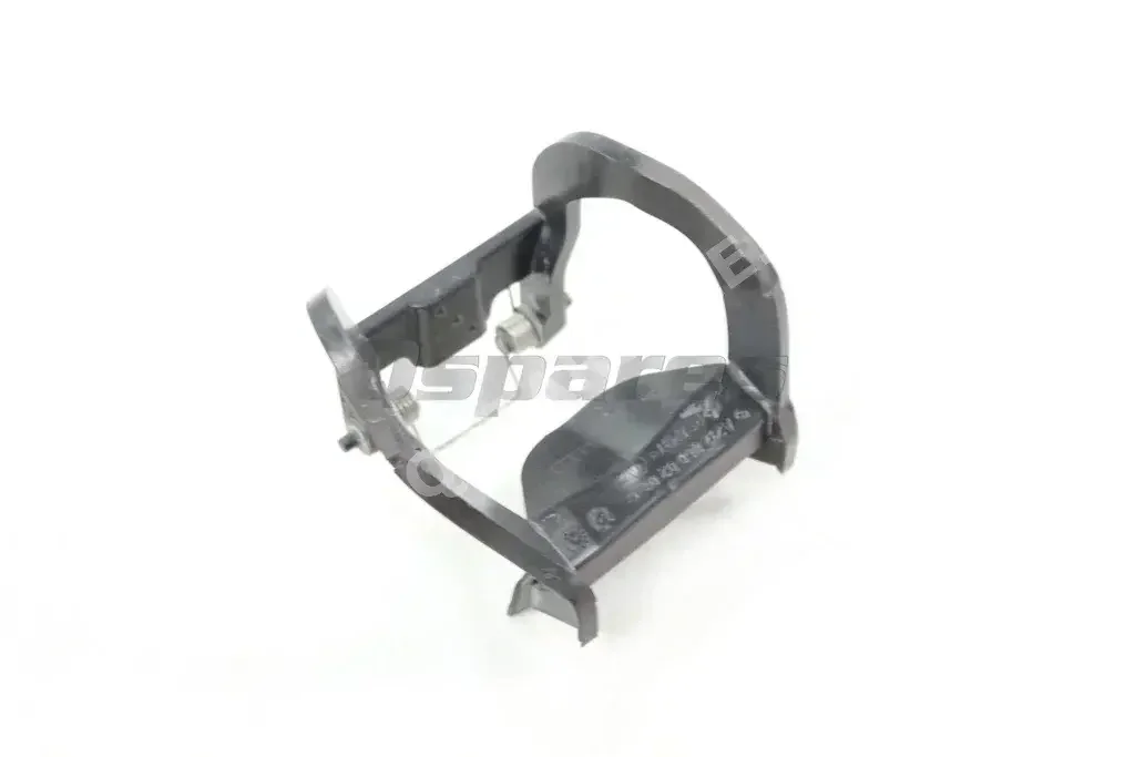 قطع غيار السيارات - مرسيدس - بنز  اي - كلاس  - قطع بدل السيارة الخارجية و المرايا  -رقم القطعة: A2128600208