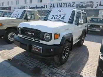 Toyota  Land Cruiser  LX  2024  Manual  0 Km  6 Cylinder  Four Wheel Drive (4WD)  Pick Up  White  With Warranty